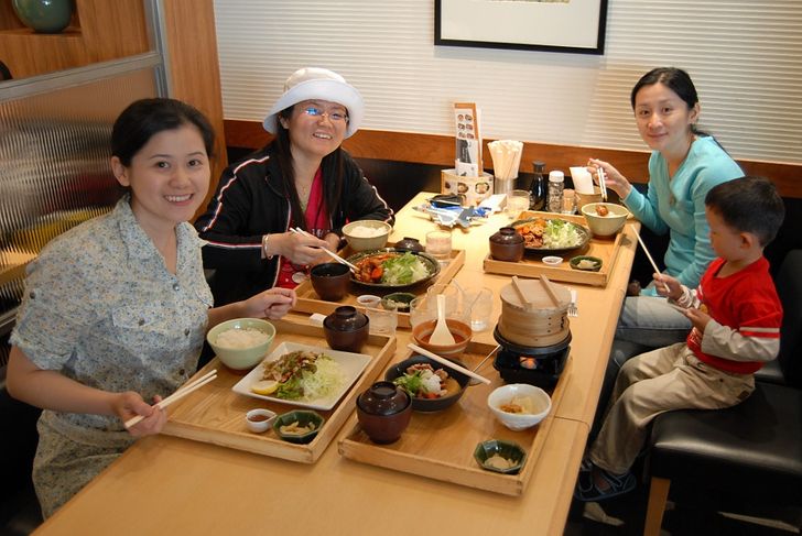 6 Food Habits That Help Japanese Women Stay Slim Healthw