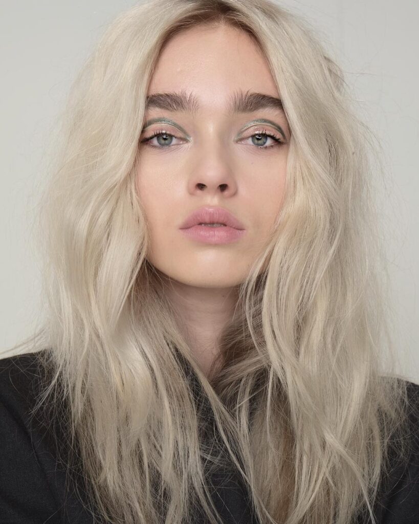 8 Hair Colors That Are Meant to Make You Look Gorgeous in 2021