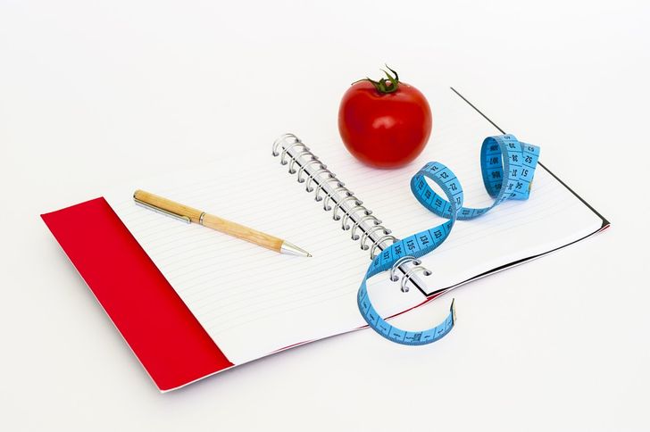 6 Tricks to Lose Weight and Keep It Off for Good