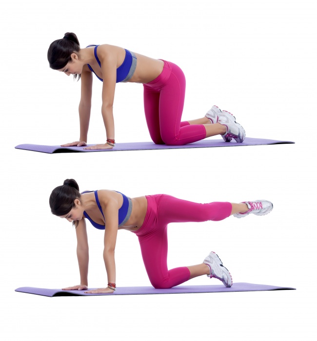 8 Light Fat-Burning Exercises You Can Do Right in Bed